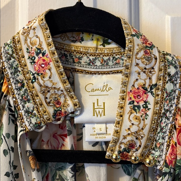 Camilla Renaissance Romance Raglan Button Up Shirt - Picture 7 of 8